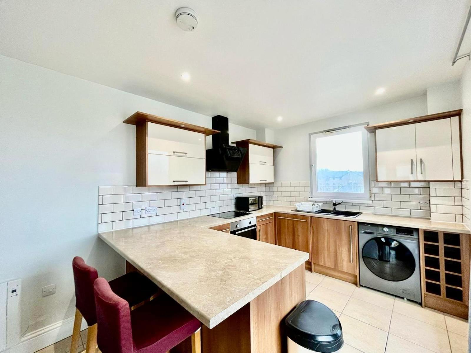 London Modern Flat Near Transportsアパートメント エクステリア 写真