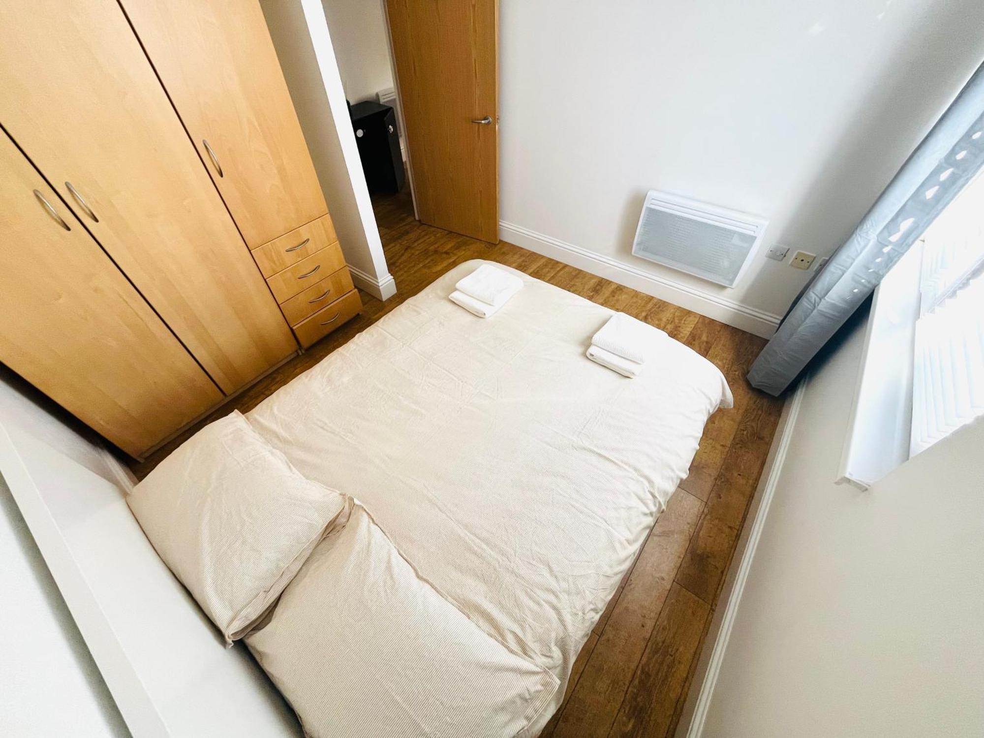 London Modern Flat Near Transportsアパートメント エクステリア 写真